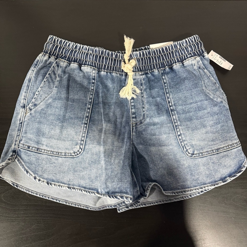 New Maurices Light Blue Jean Shorts